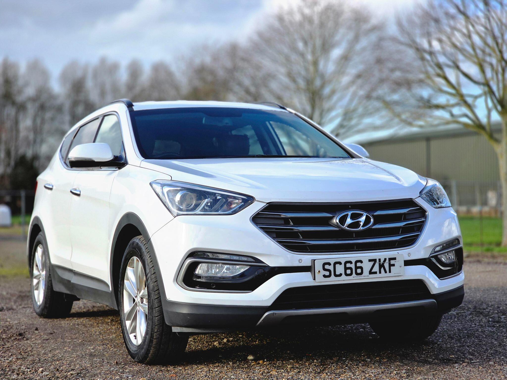 Hyundai Santa Fe view 5