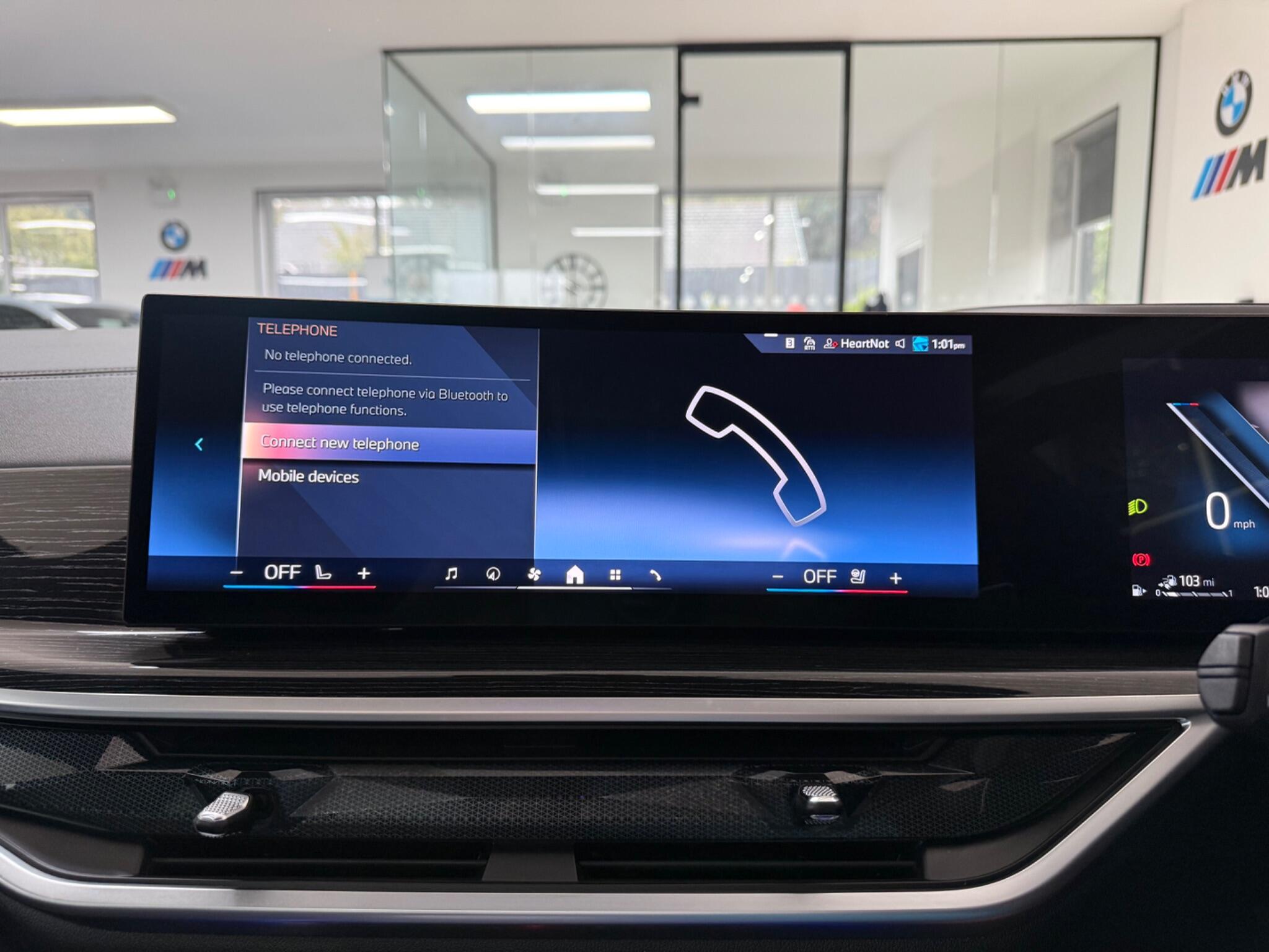 BMW X5 view 24