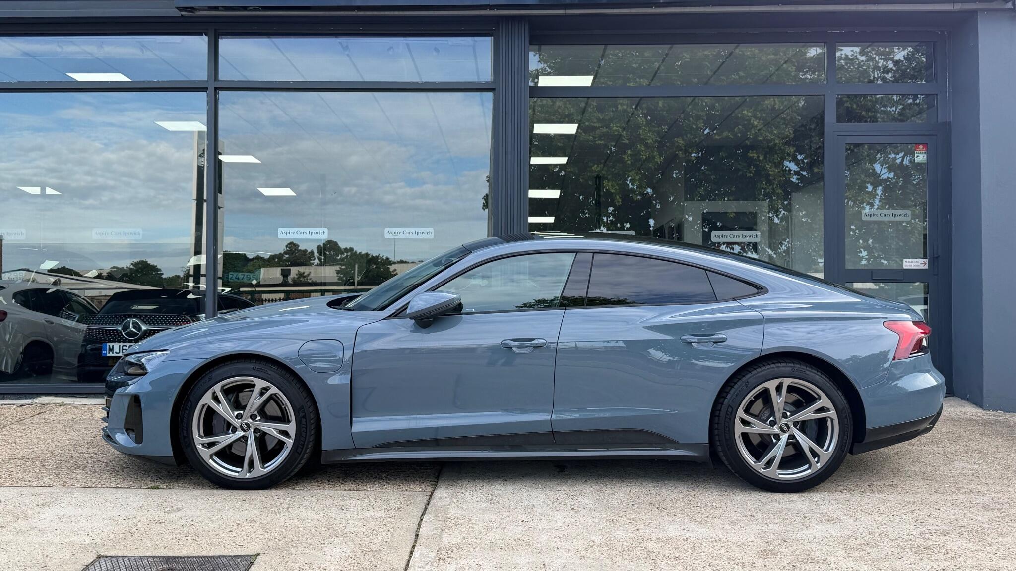 Audi E-Tron GT view 14