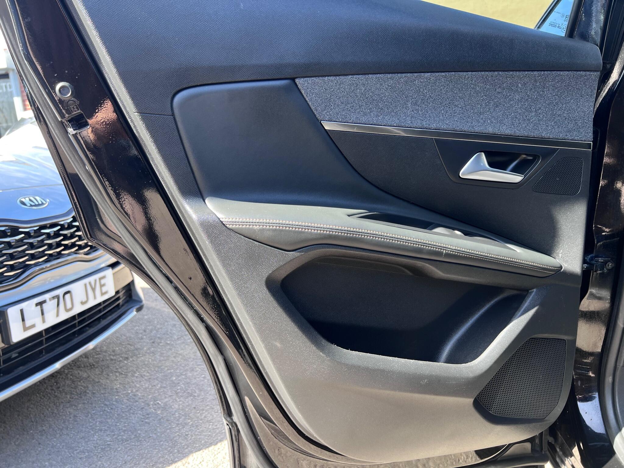Peugeot 3008 view 31
