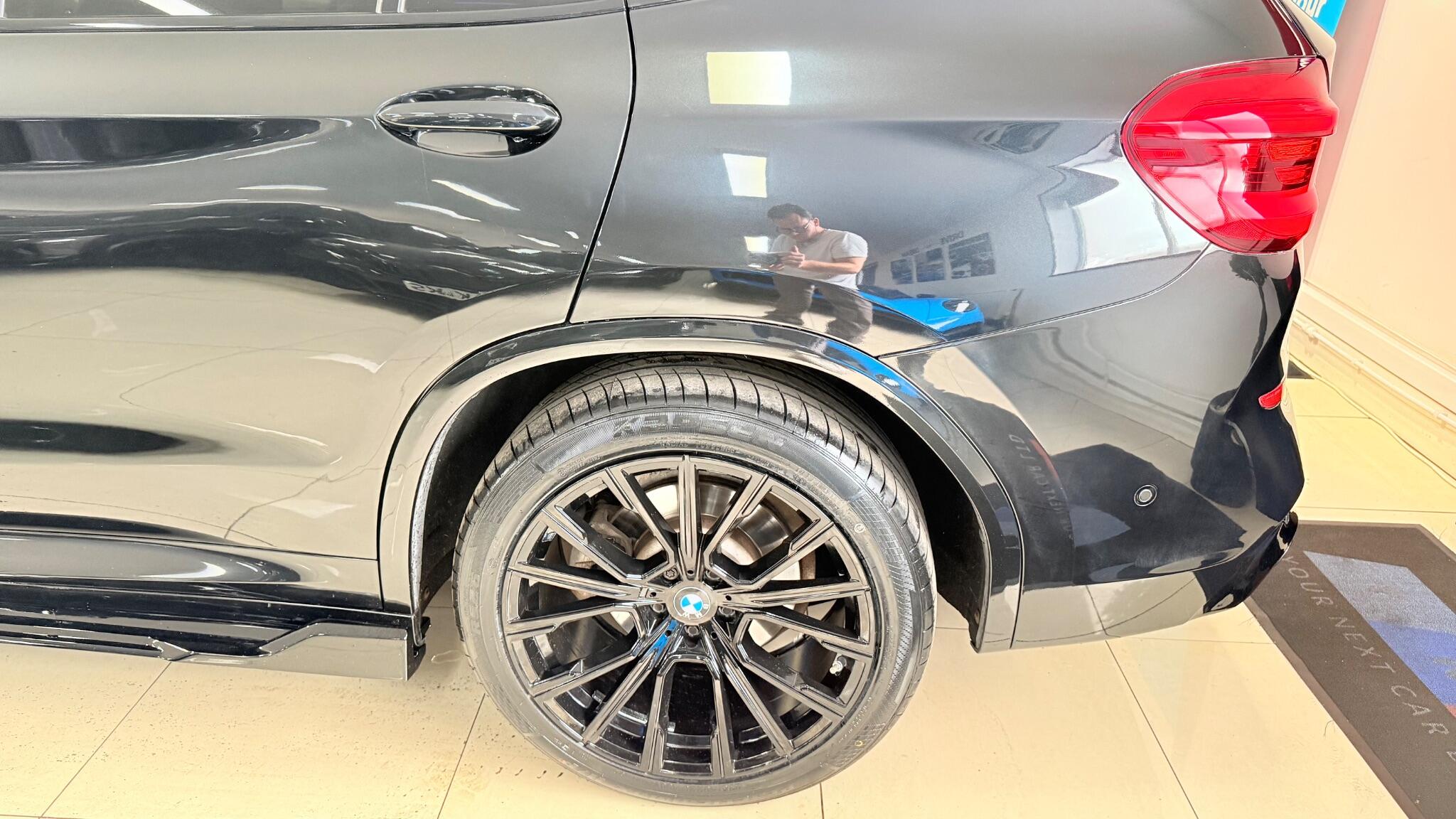 BMW X3 view 42