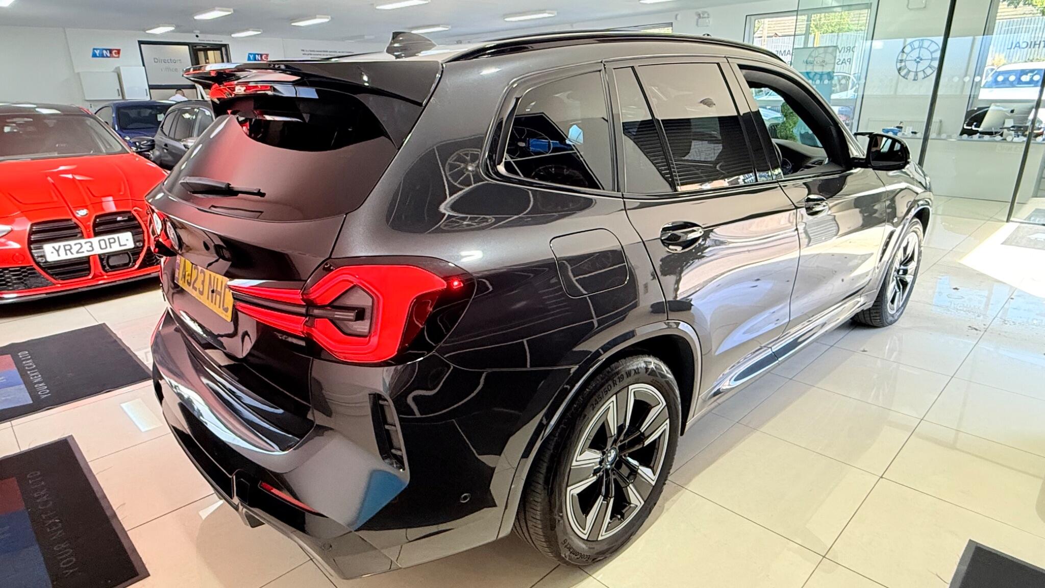 BMW Ix3 view 42