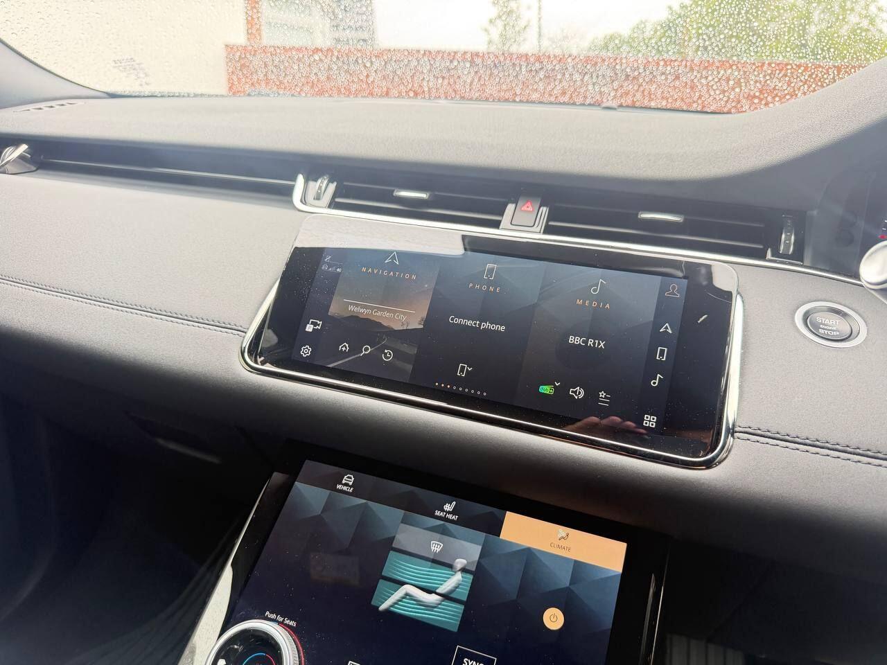 Land Rover Range Rover Evoque view 43