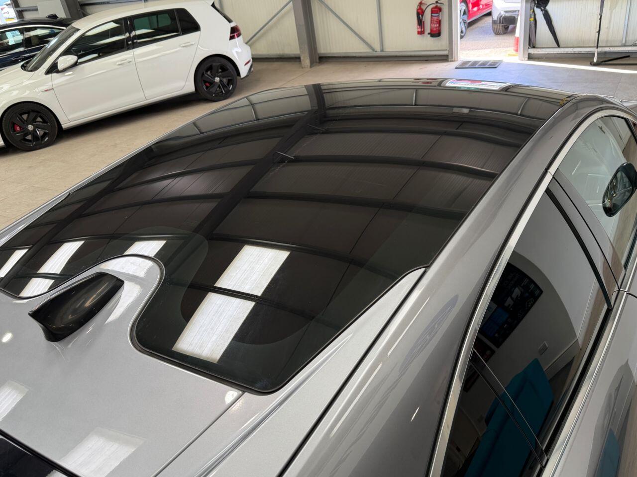 Jaguar I-Pace view 15
