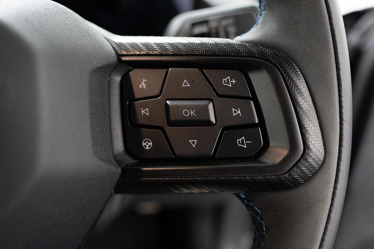 Ford Mustang view 7