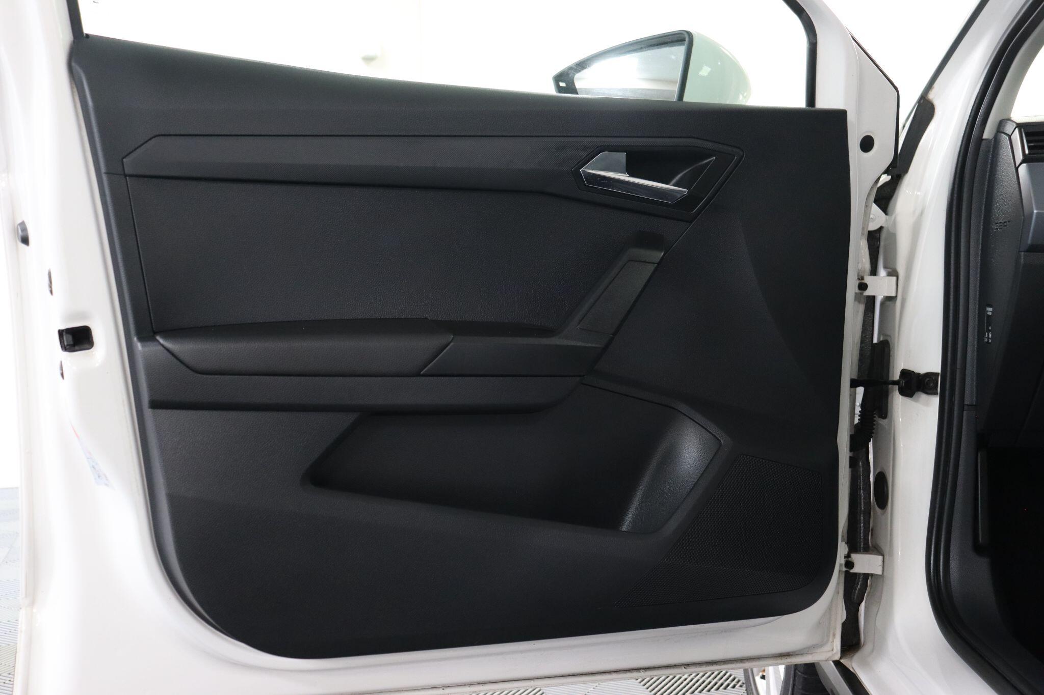 Seat Arona view 44