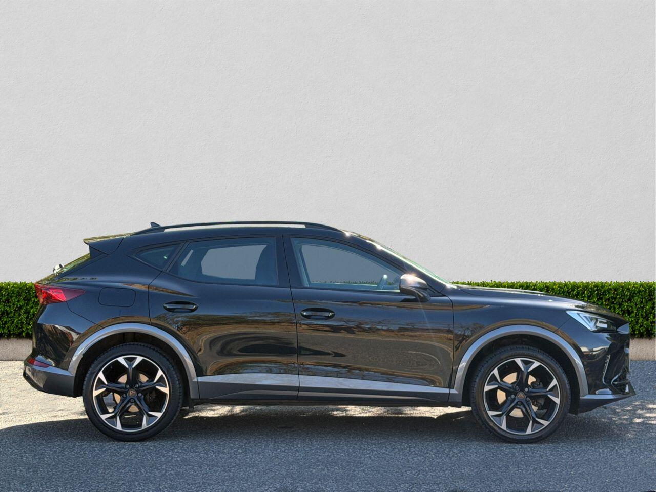 Cupra Formentor view 8