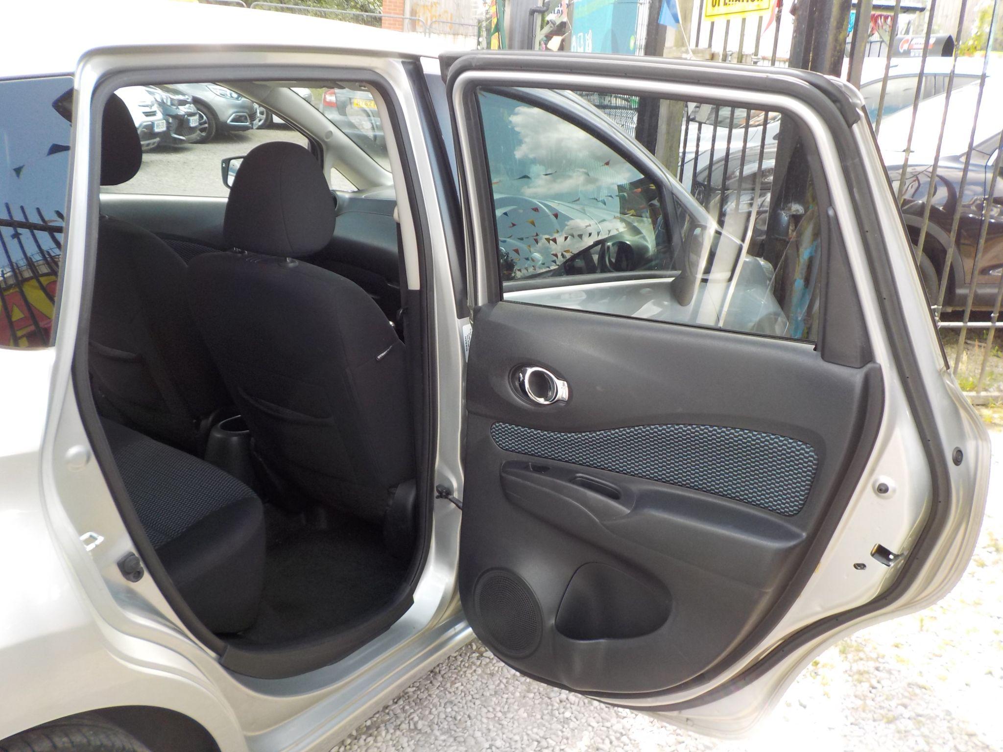 Nissan Note 1.2 12V Acenta Premium Euro 5 (s/s) 5dr