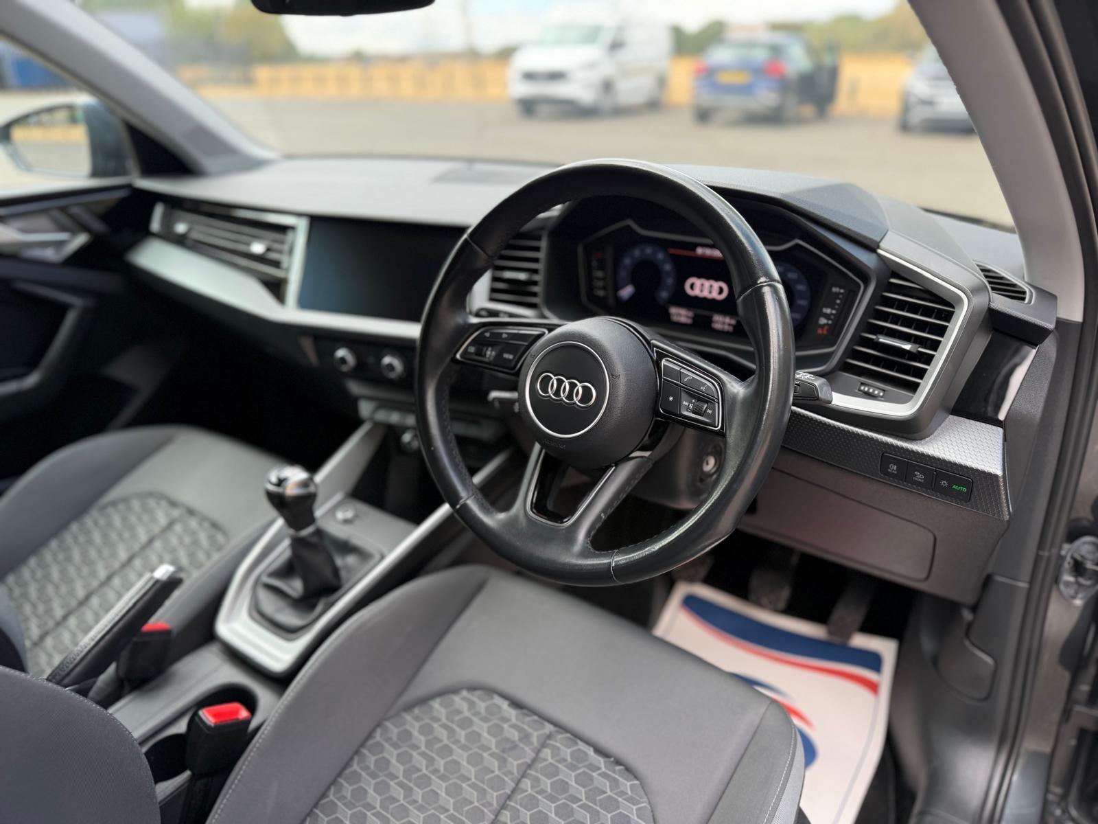 Audi A1 view 24