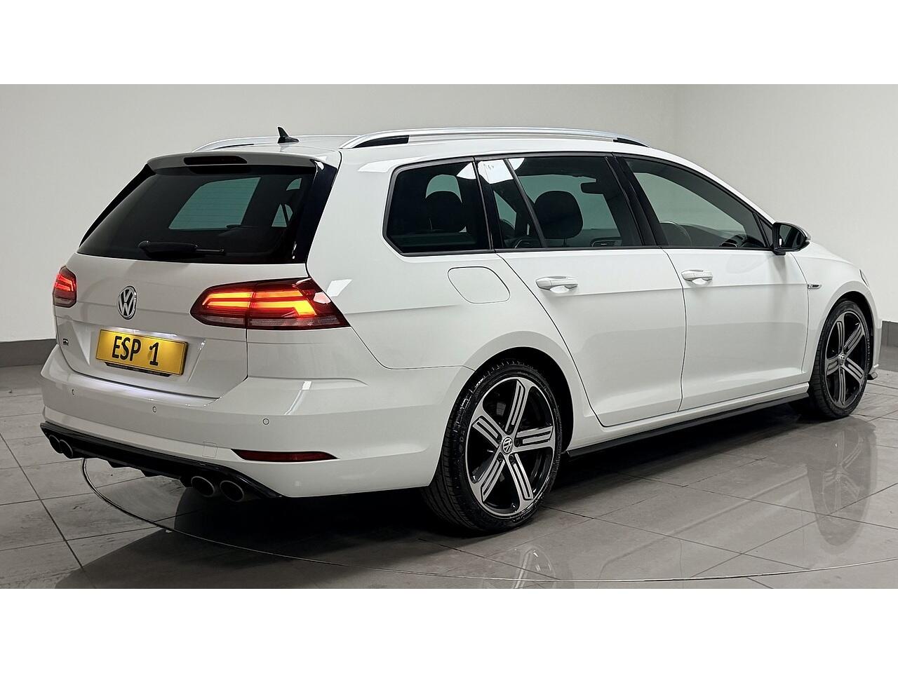 Volkswagen Golf view 7