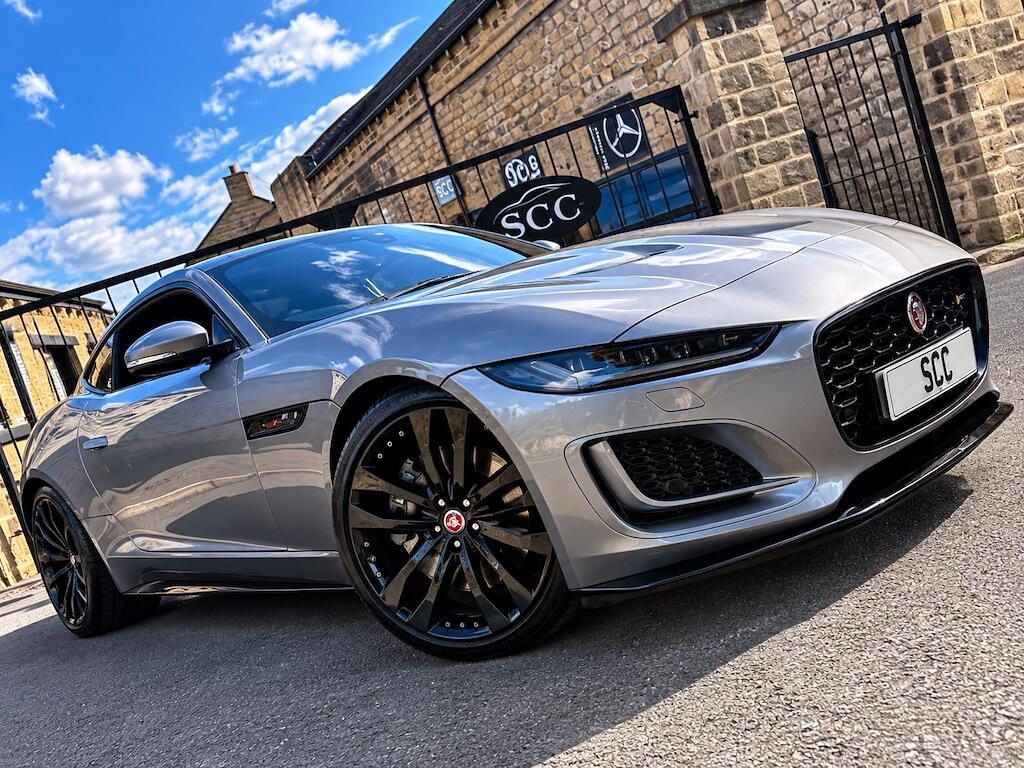 Jaguar F-Type view 9
