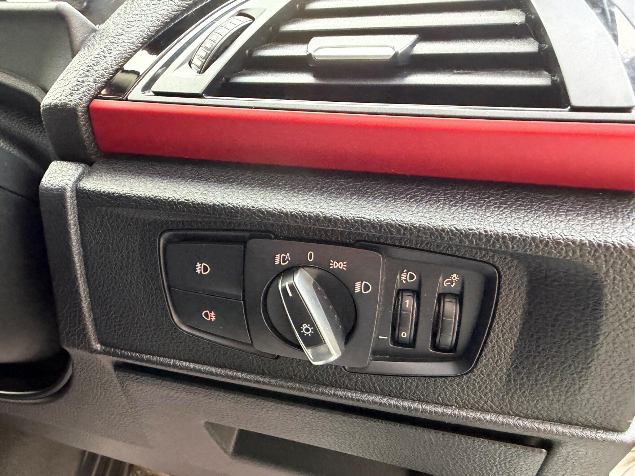 BMW 1 Series view 13