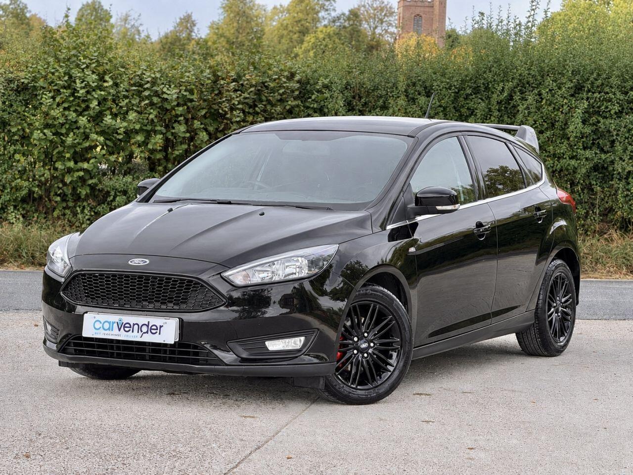 Ford Focus view 3