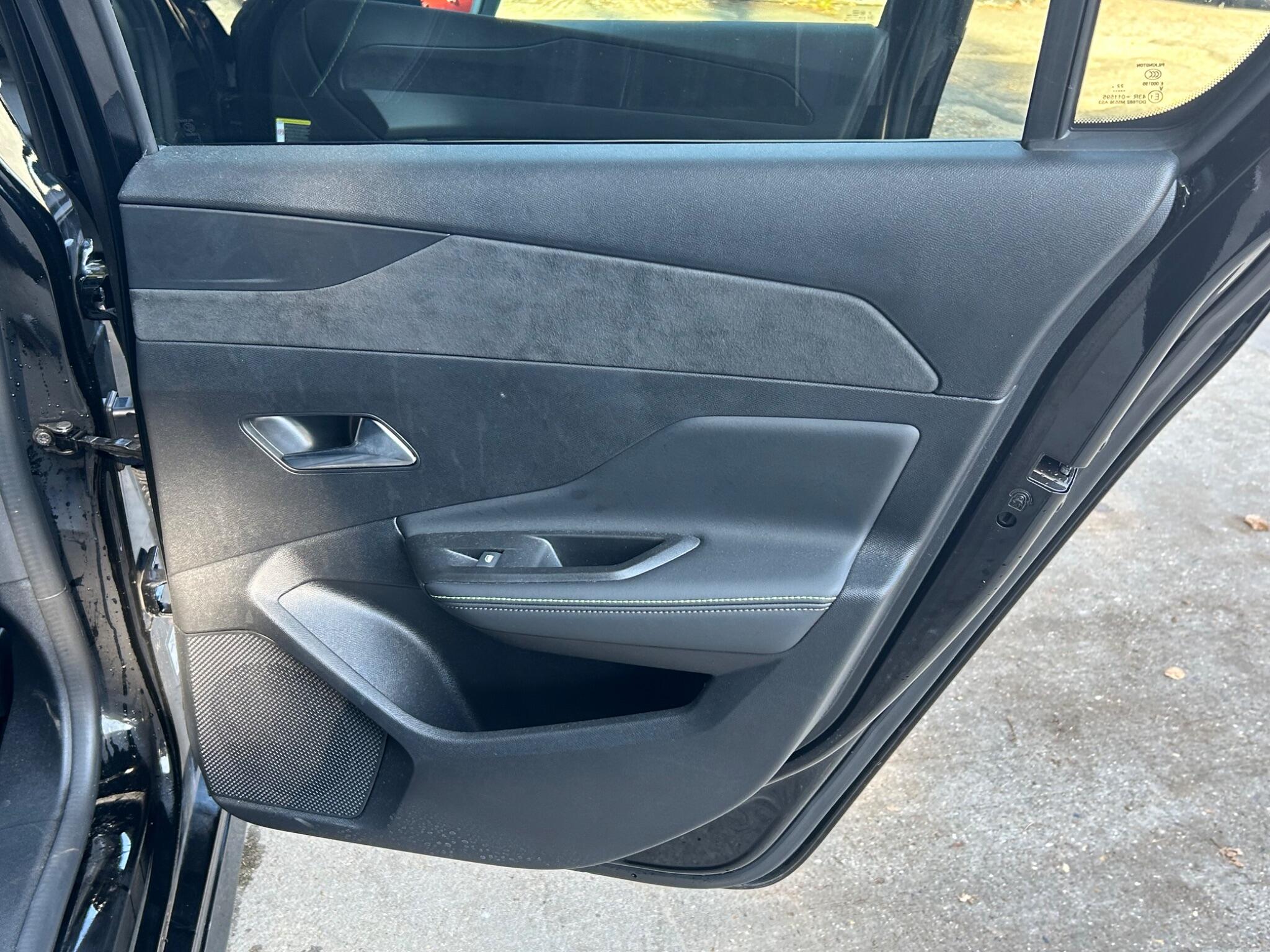 Peugeot 308 view 38