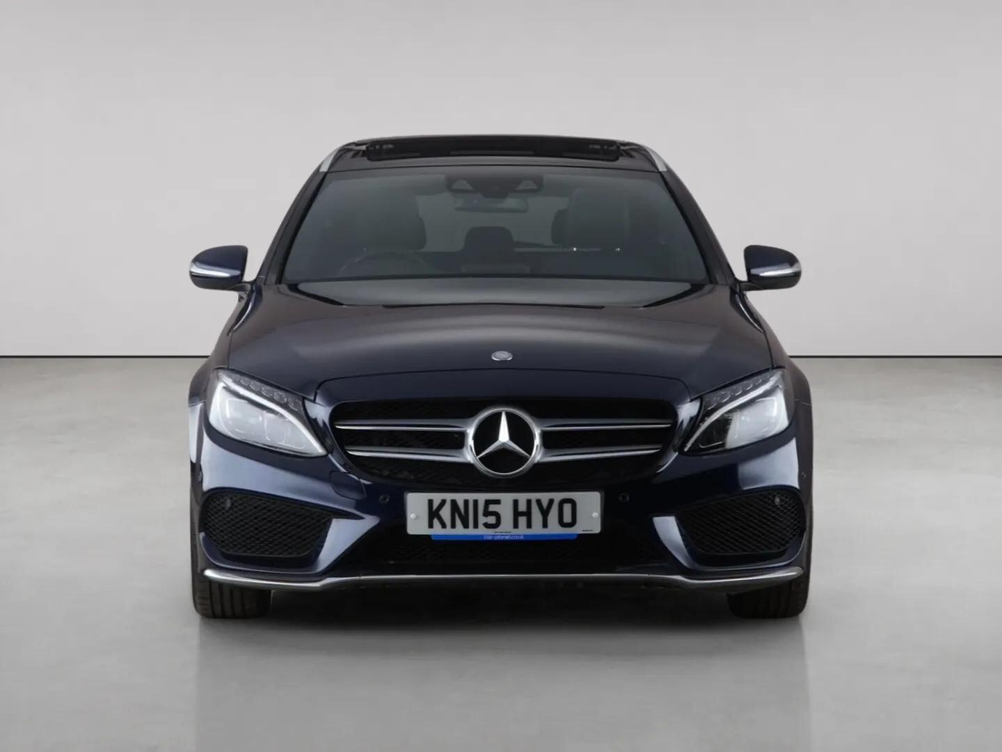 Mercedes-Benz C-Class view 5