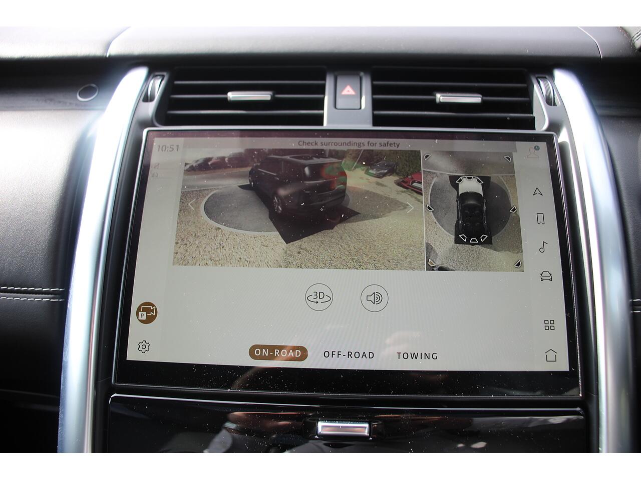 Land Rover Discovery view 35