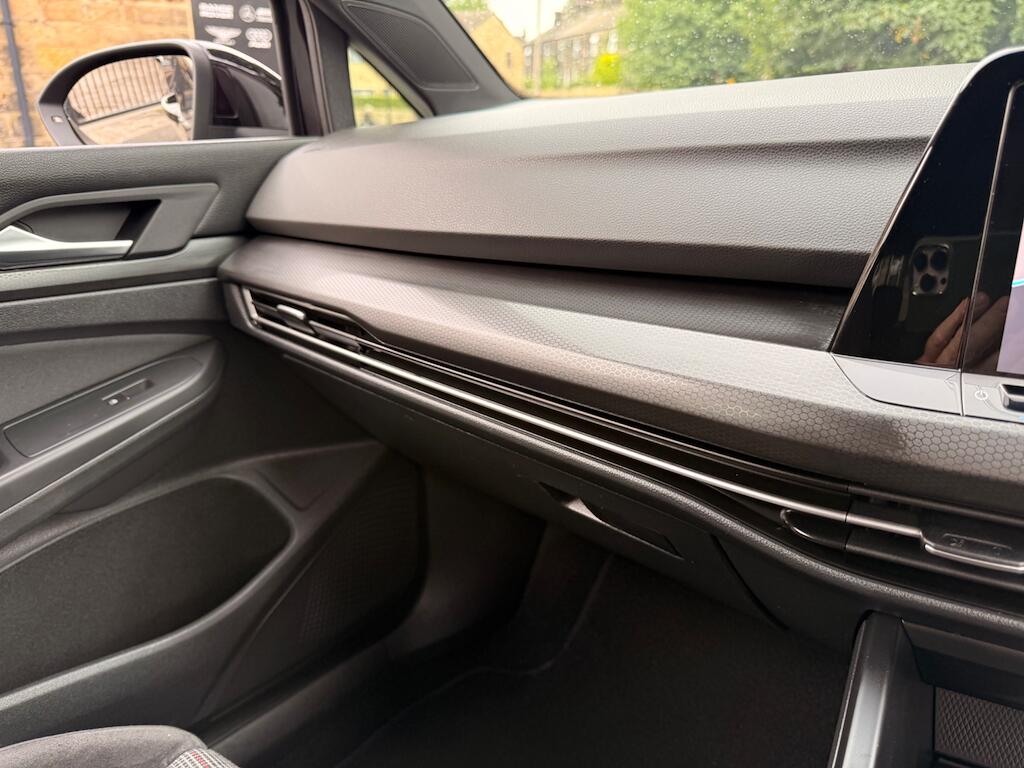 Volkswagen Golf view 62
