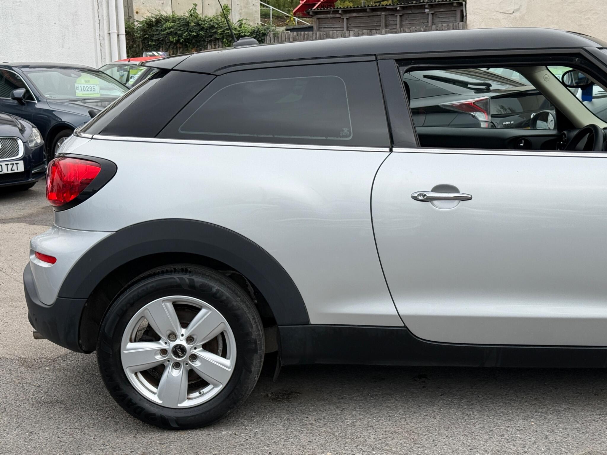 MINI Paceman - Image 21