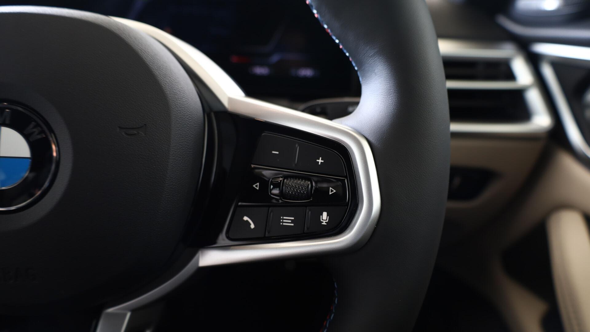 BMW i4 view 19
