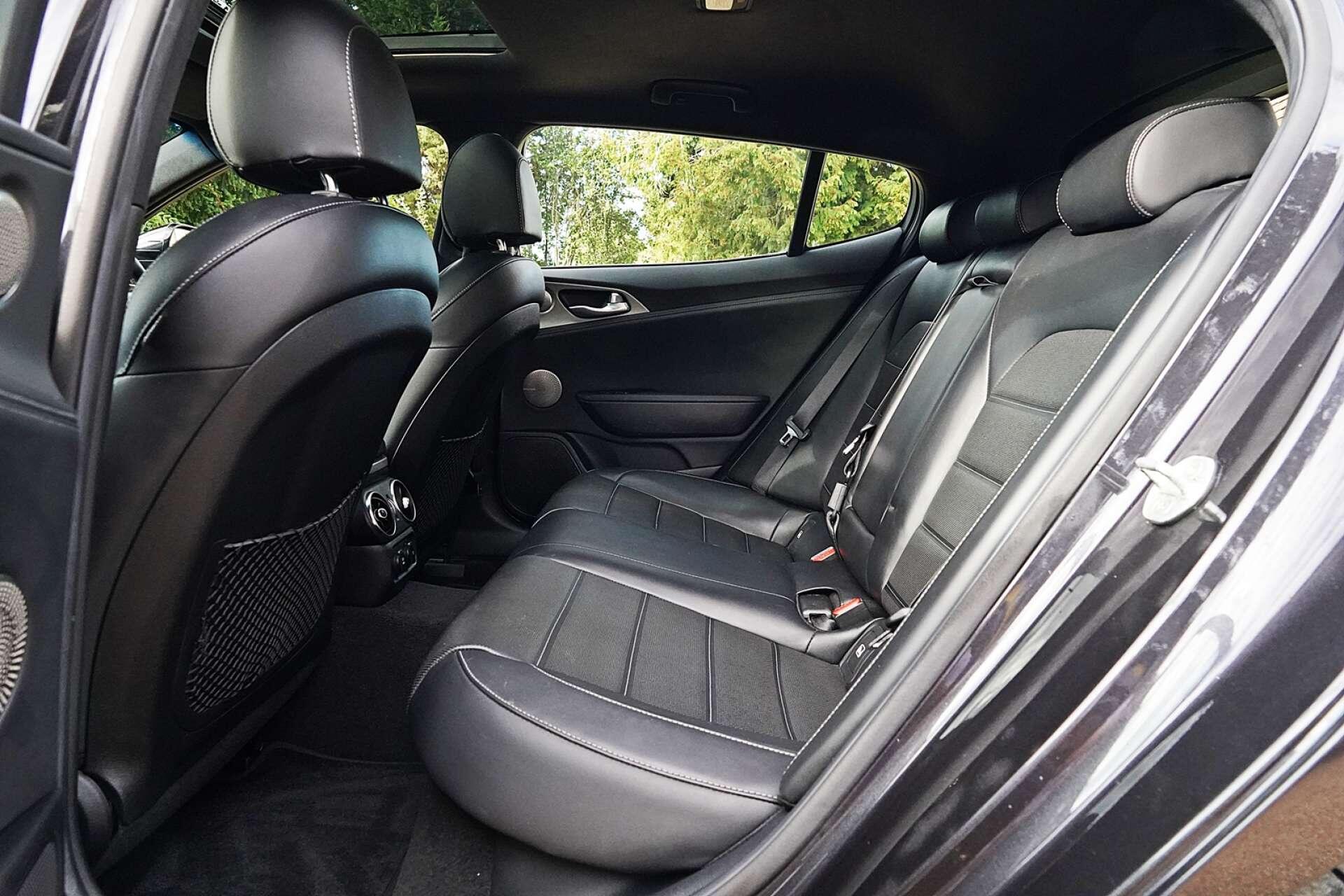 Kia Stinger view 15