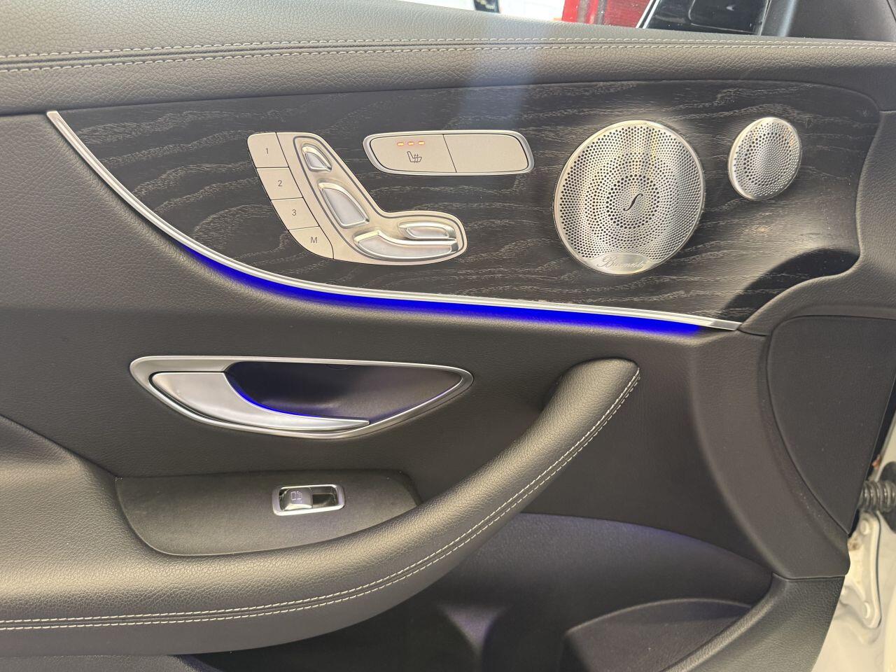 Mercedes-Benz E Class view 62