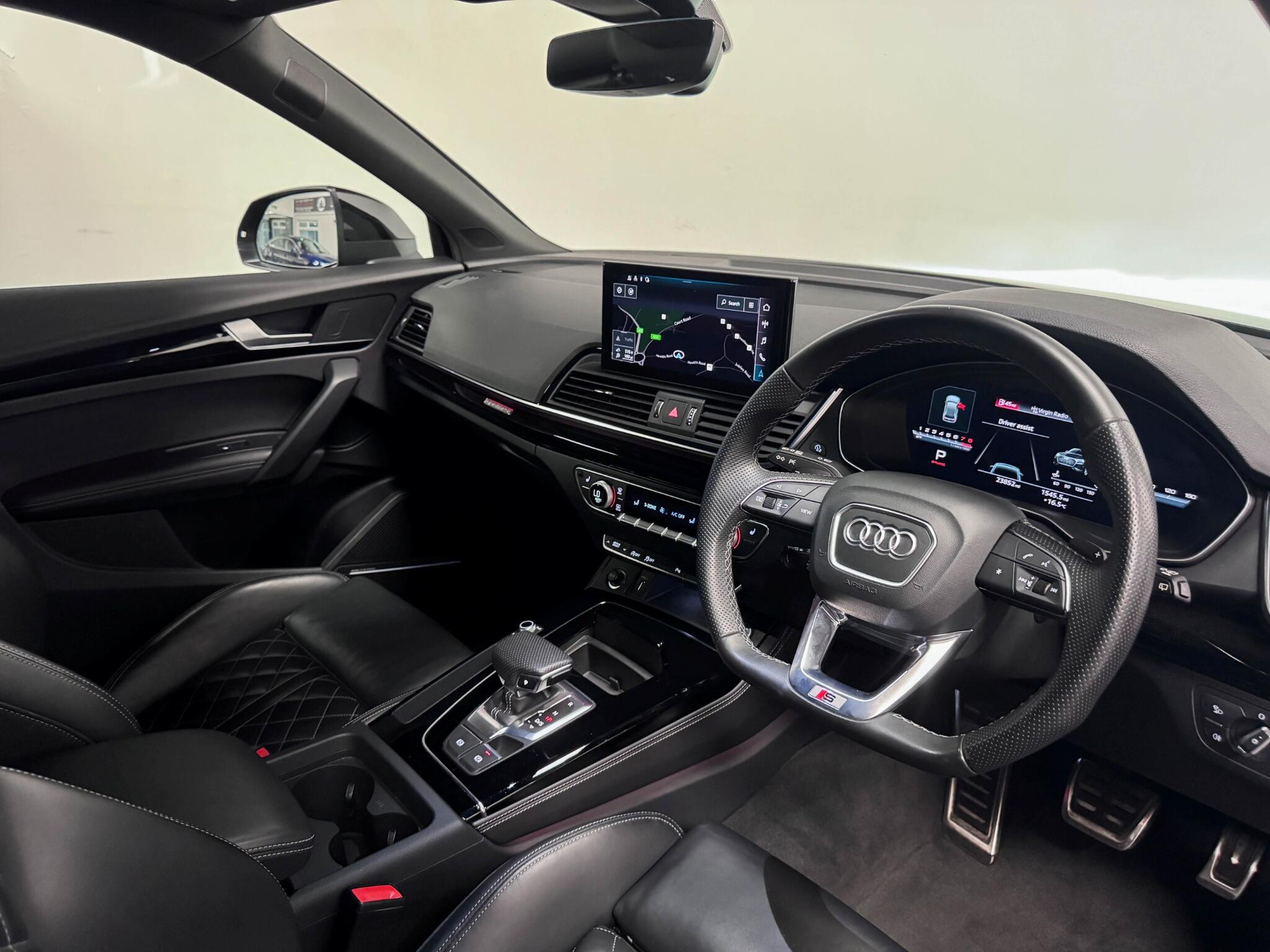 Audi Q5 view 35