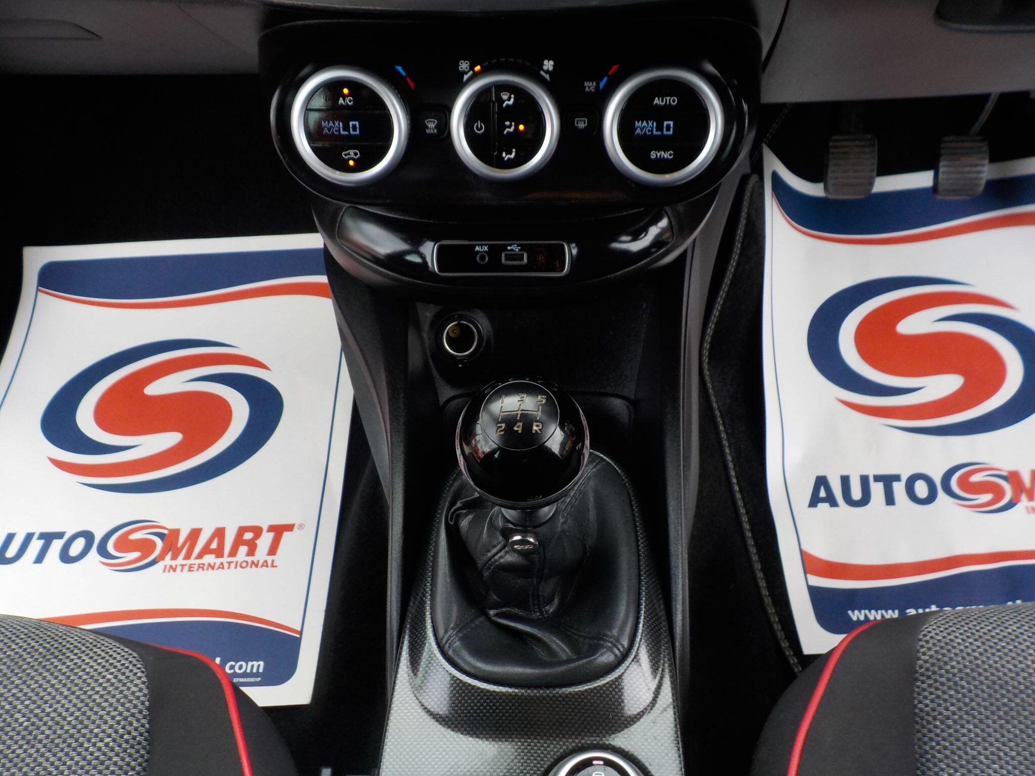 Fiat 500X 1.6 E-Torq Pop Star Euro 6 5dr