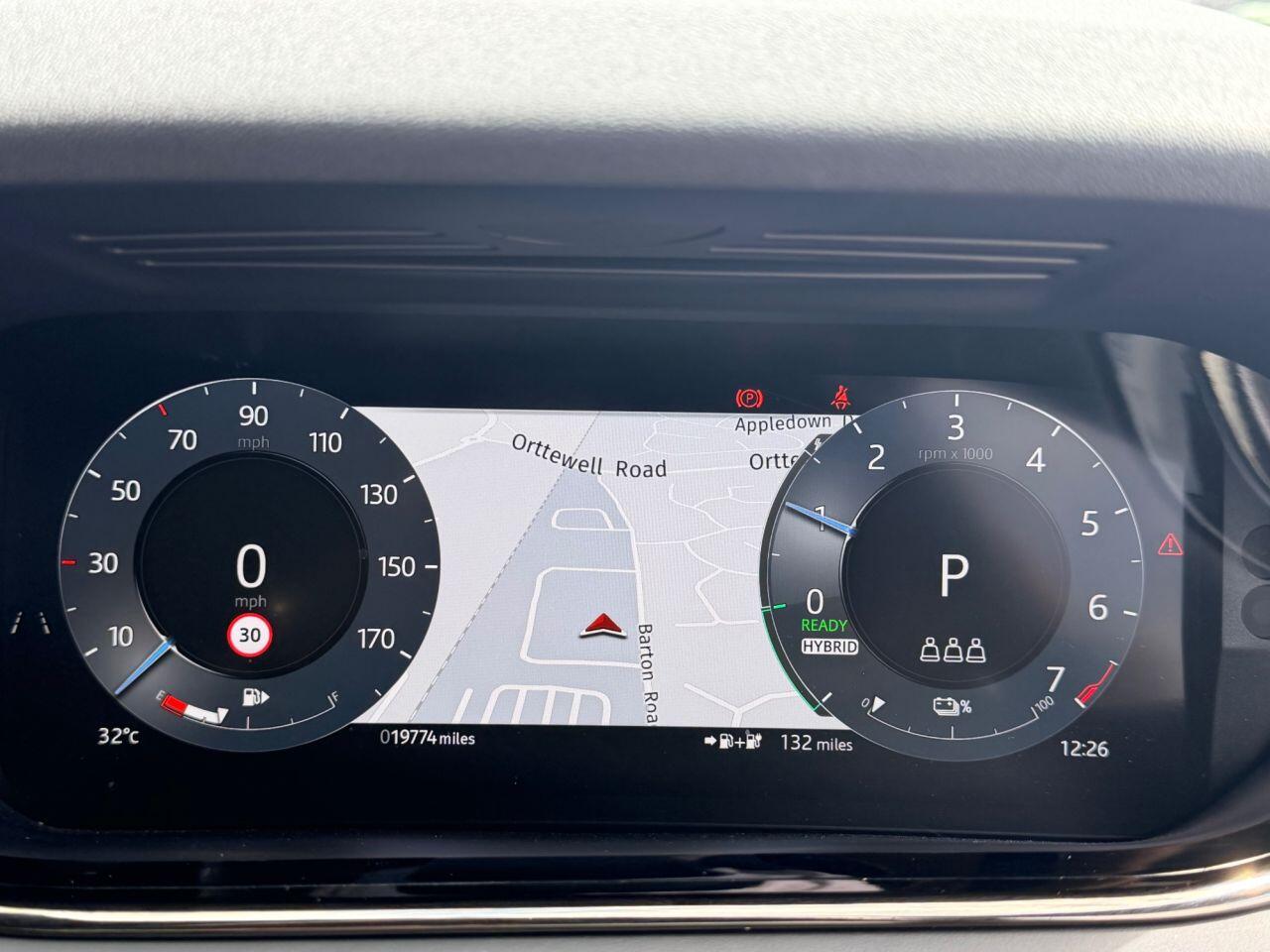 Land Rover Range Rover Evoque view 34