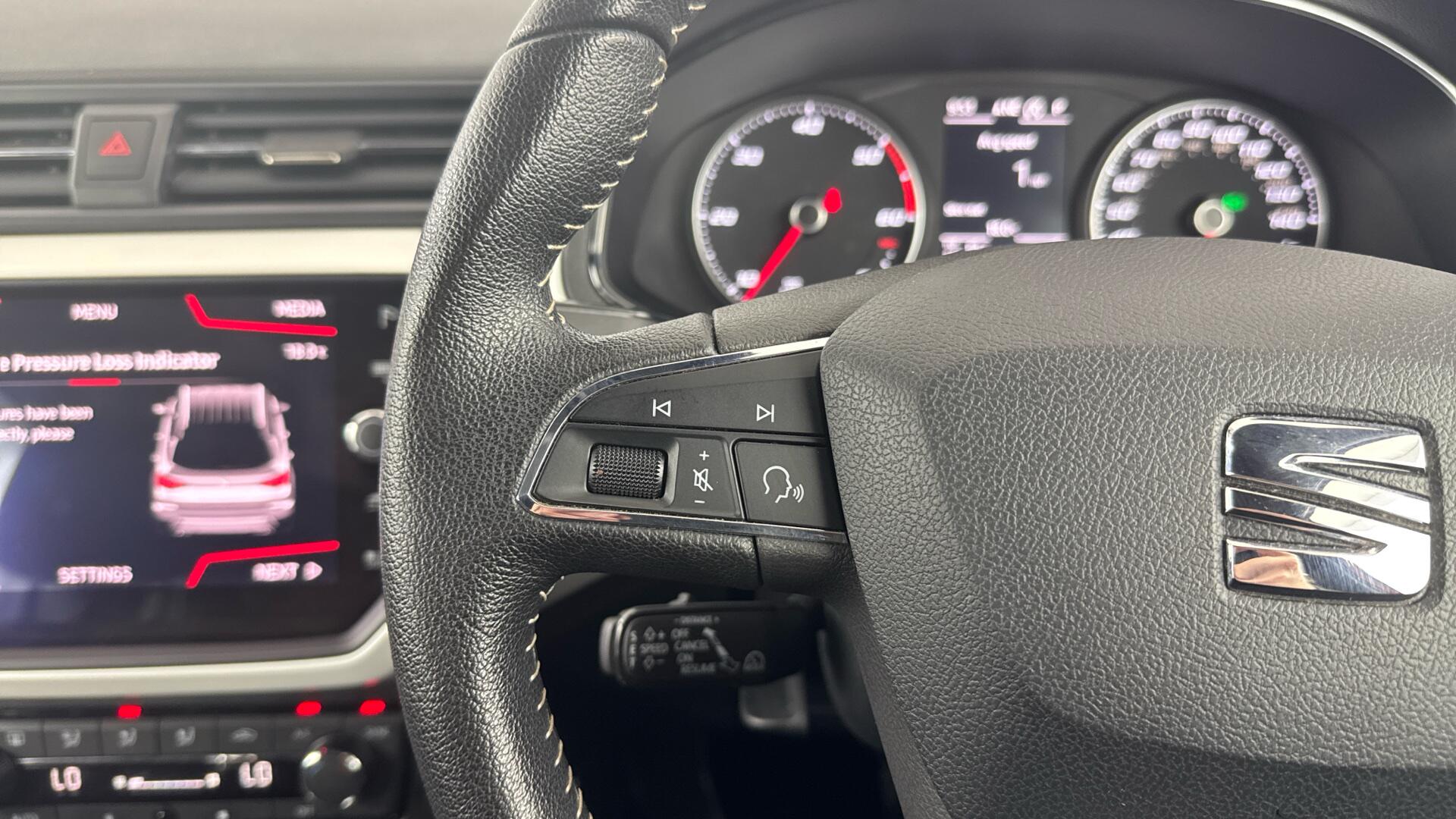 Seat Arona view 38