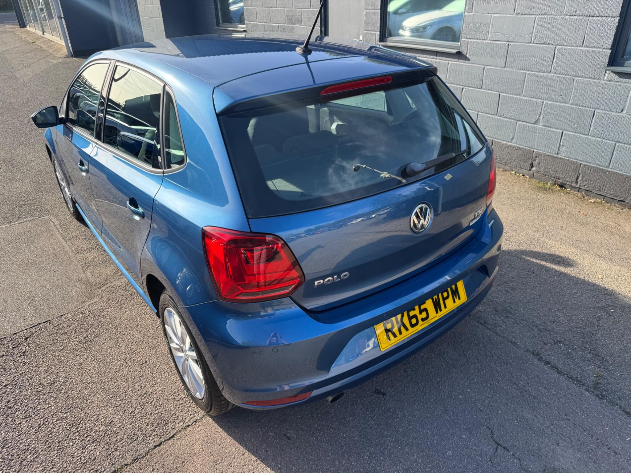Volkswagen Polo view 45