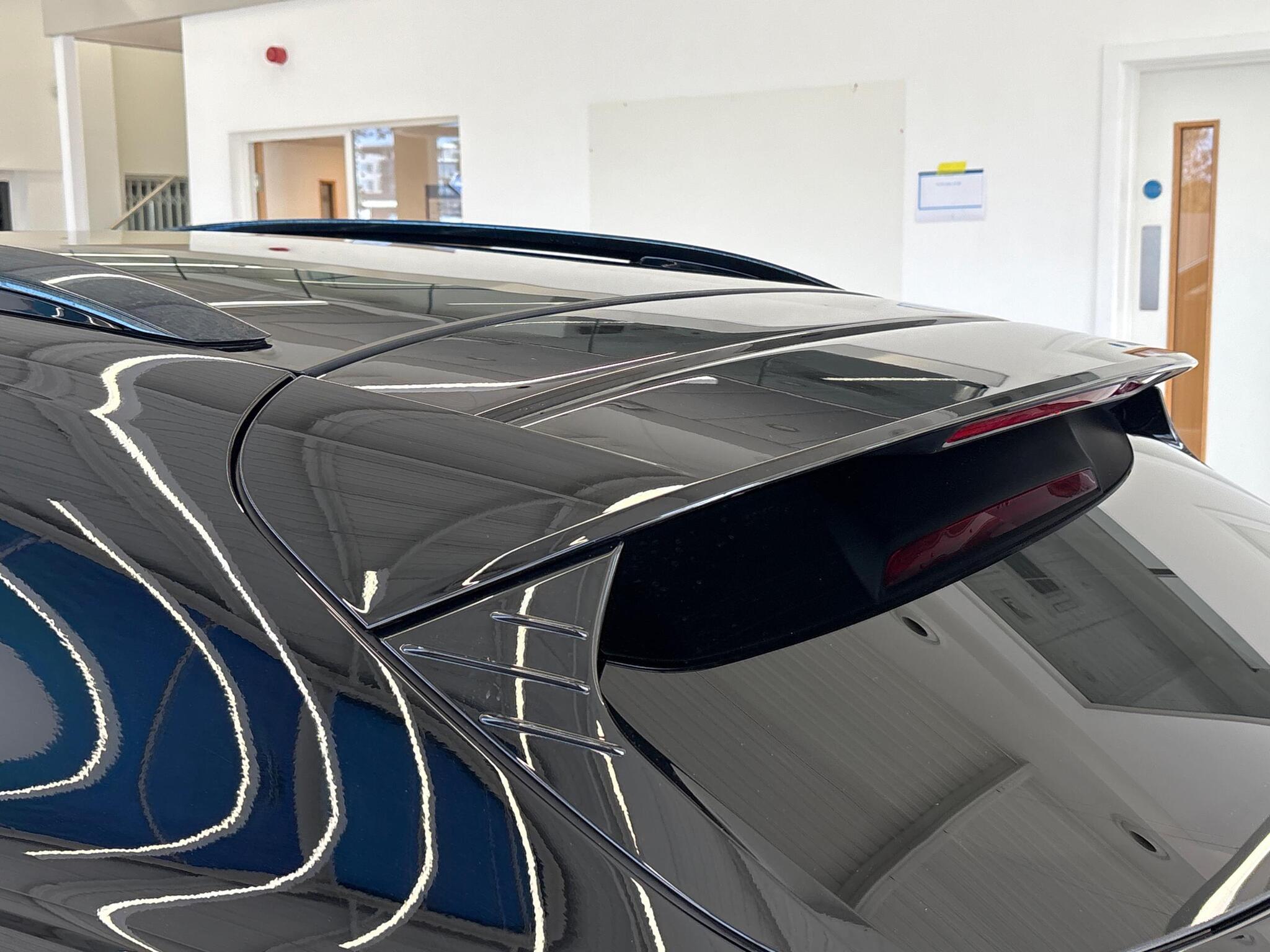 Porsche Taycan view 34