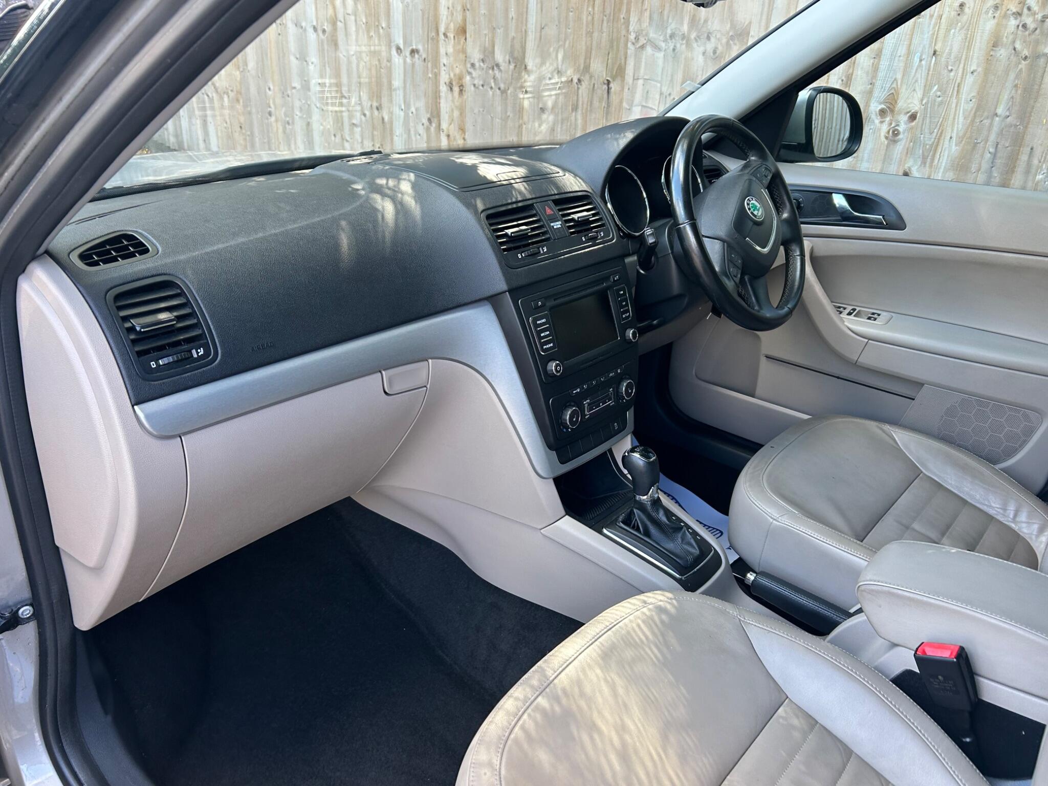 Skoda Yeti view 30