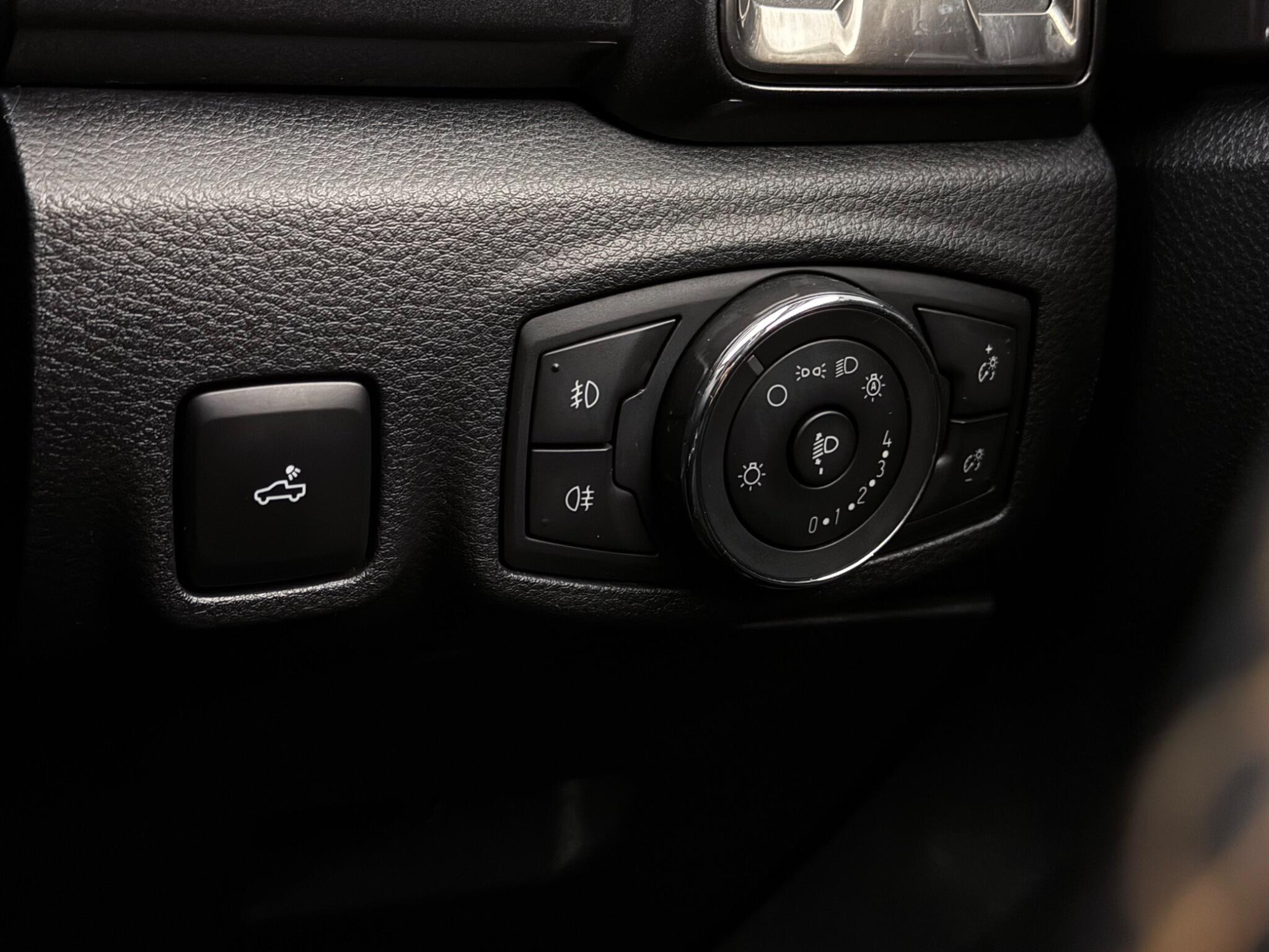 Ford Ranger view 30