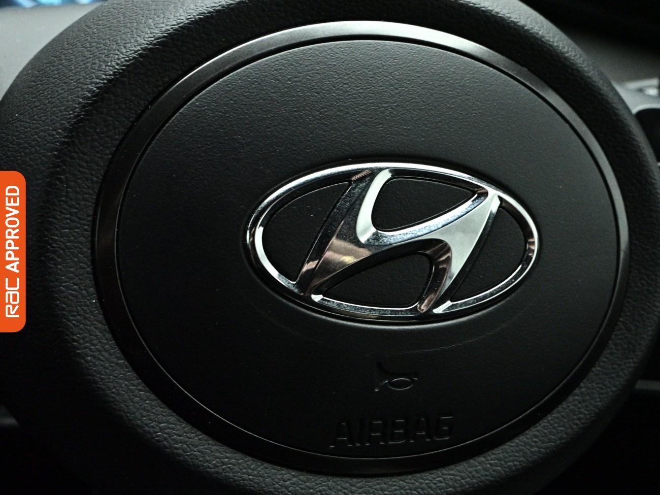 Hyundai Tucson view 24