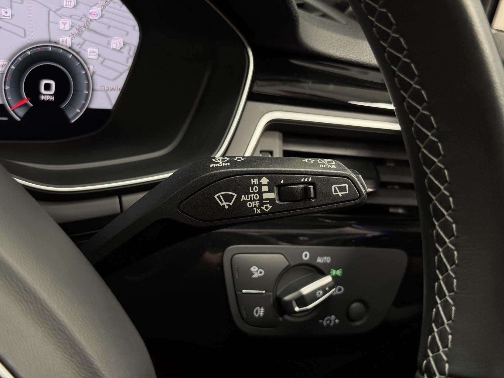 Audi A4 Avant view 37