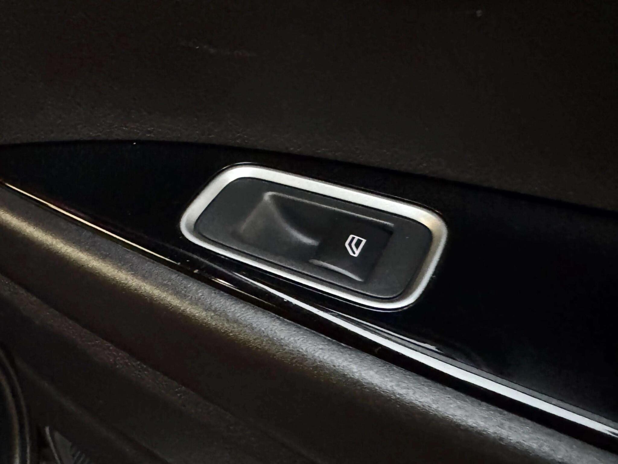 Mitsubishi Outlander view 49