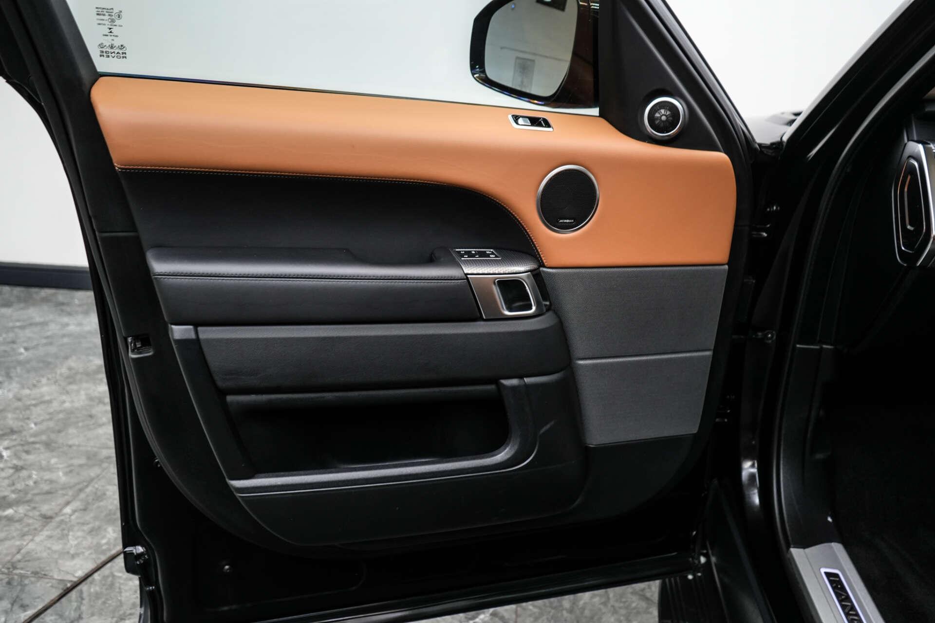 Land Rover Range Rover Sport view 17