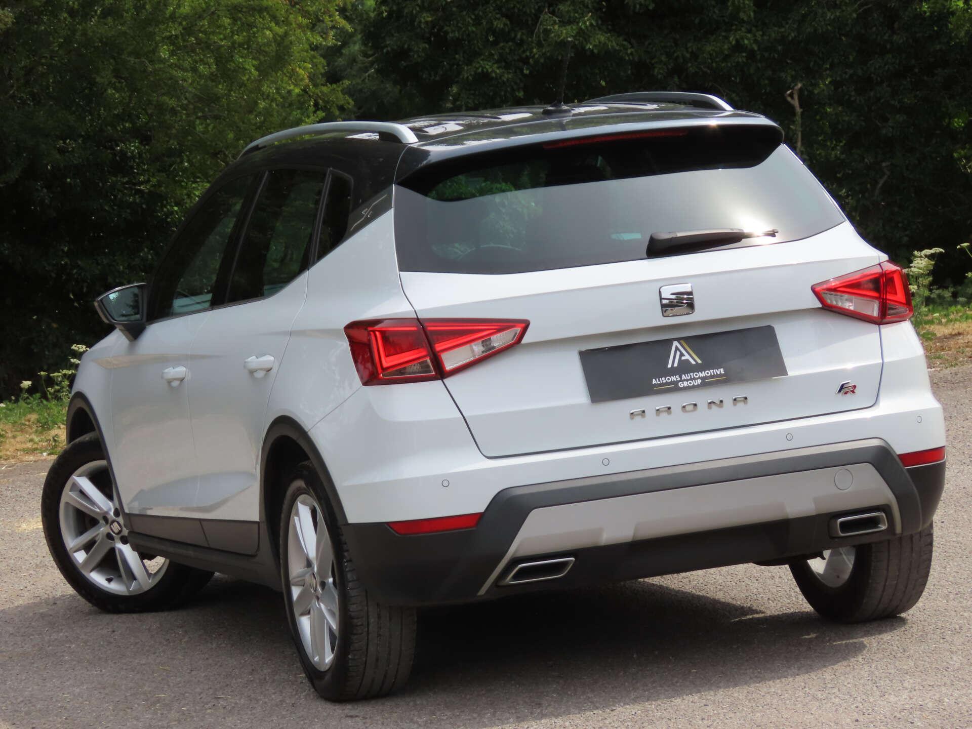 Seat Arona view 6