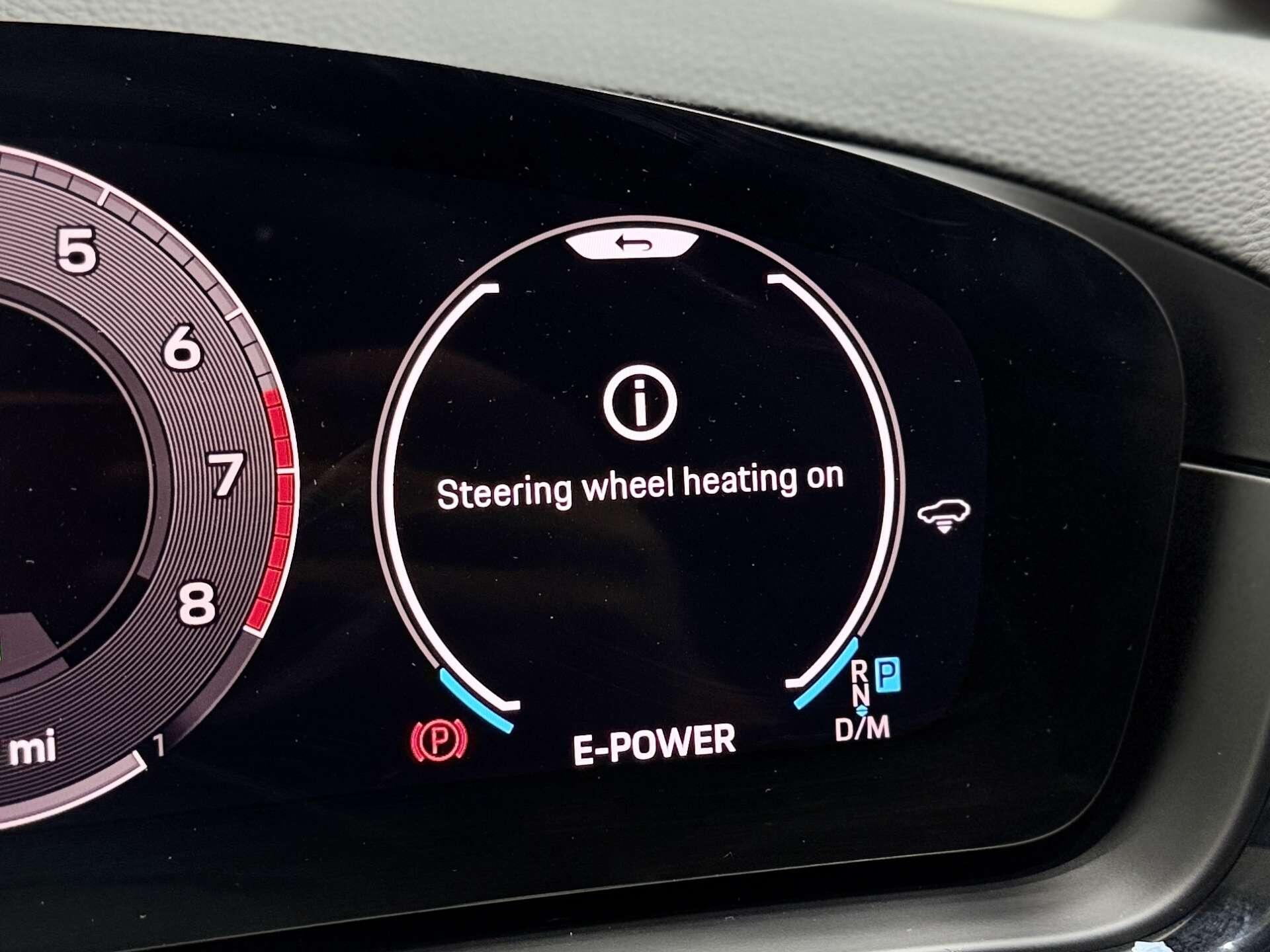 Porsche Cayenne view 22
