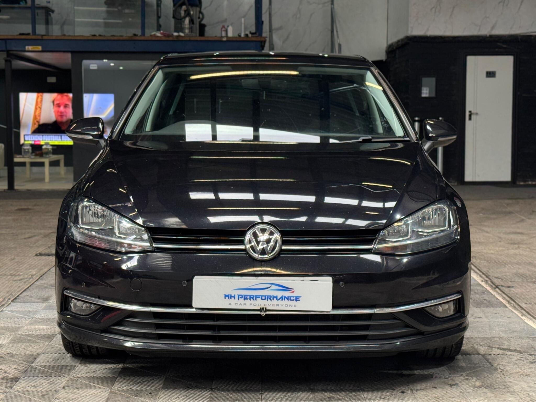 Volkswagen Golf view 32