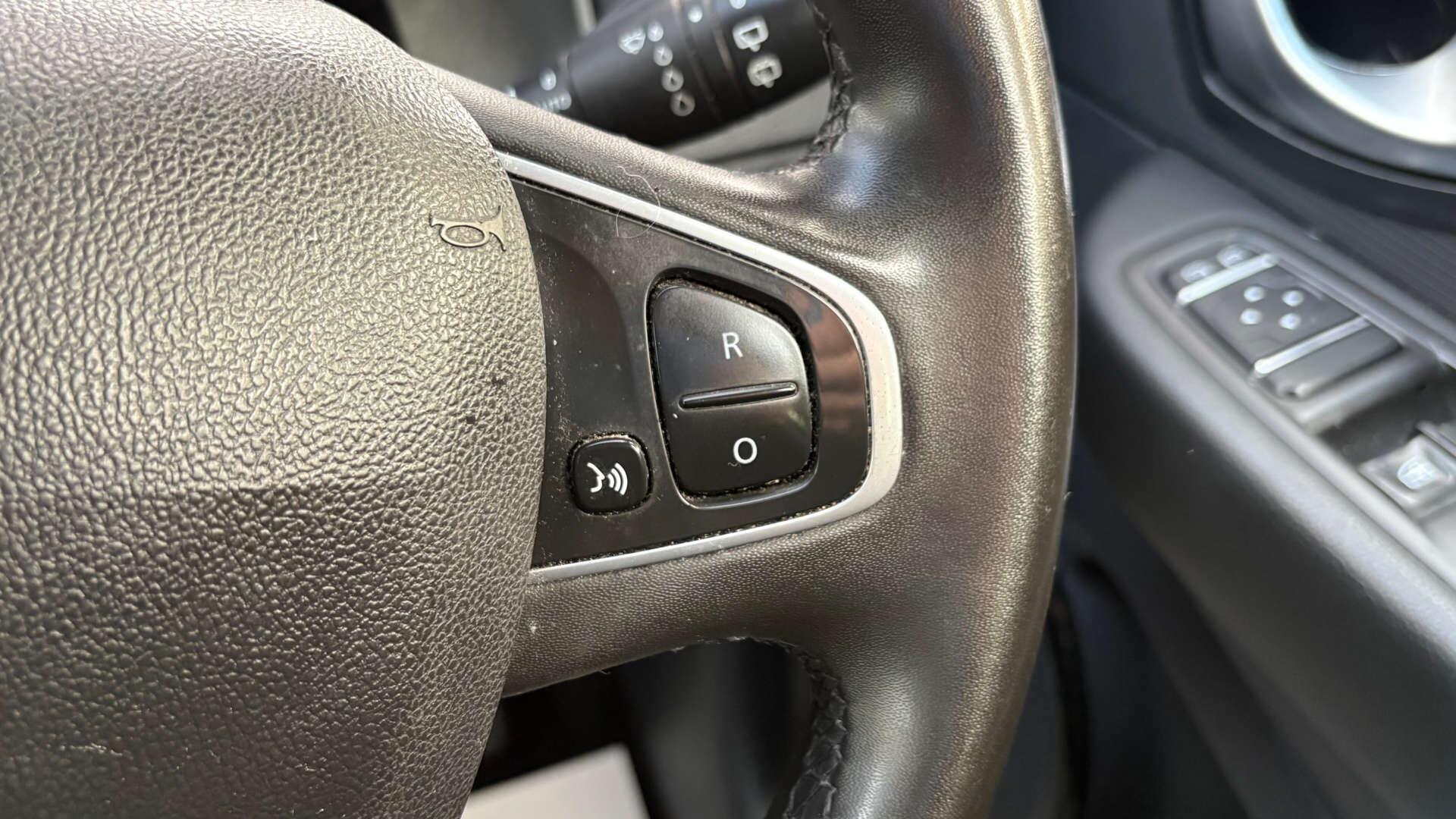Renault Clio view 20