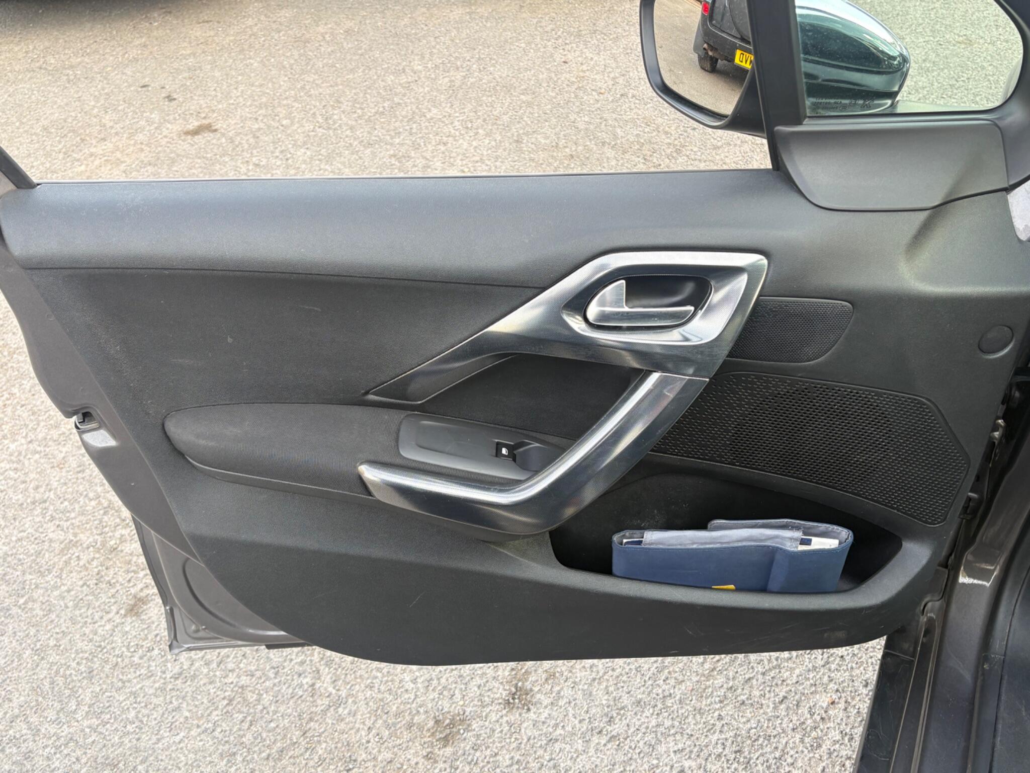 Peugeot 2008 - Image 51