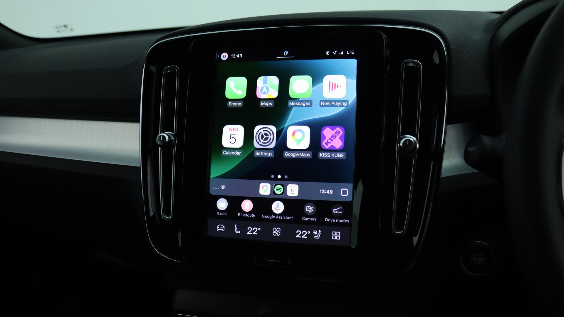 Volvo XC40 view 41