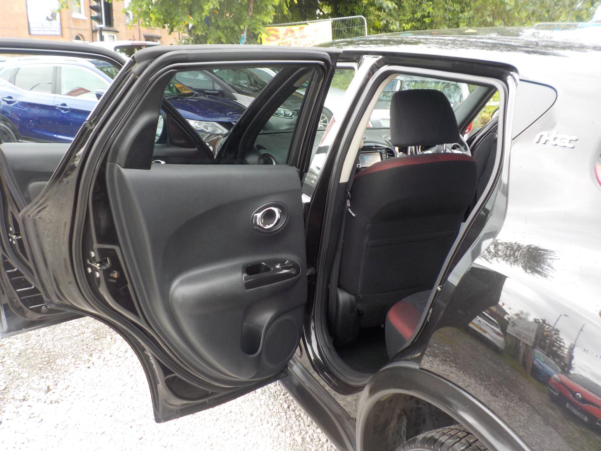 Nissan Juke 1.6 n-tec Euro 5 5dr (17in Alloy)