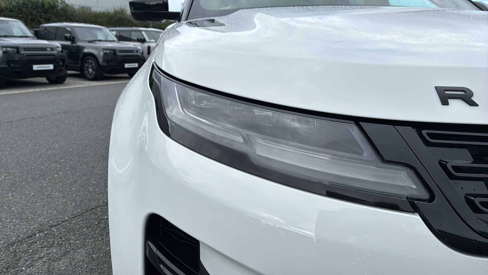 Land Rover Range Rover Evoque view 17