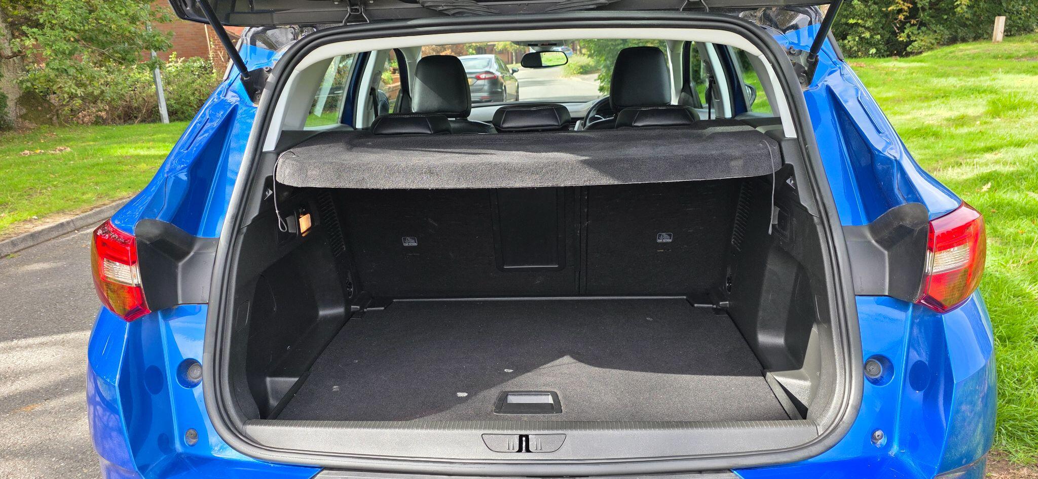 Vauxhall Grandland X view 47