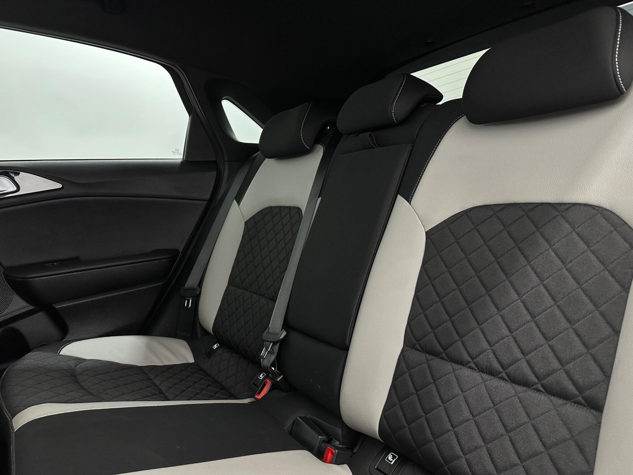 Kia Ceed view 39