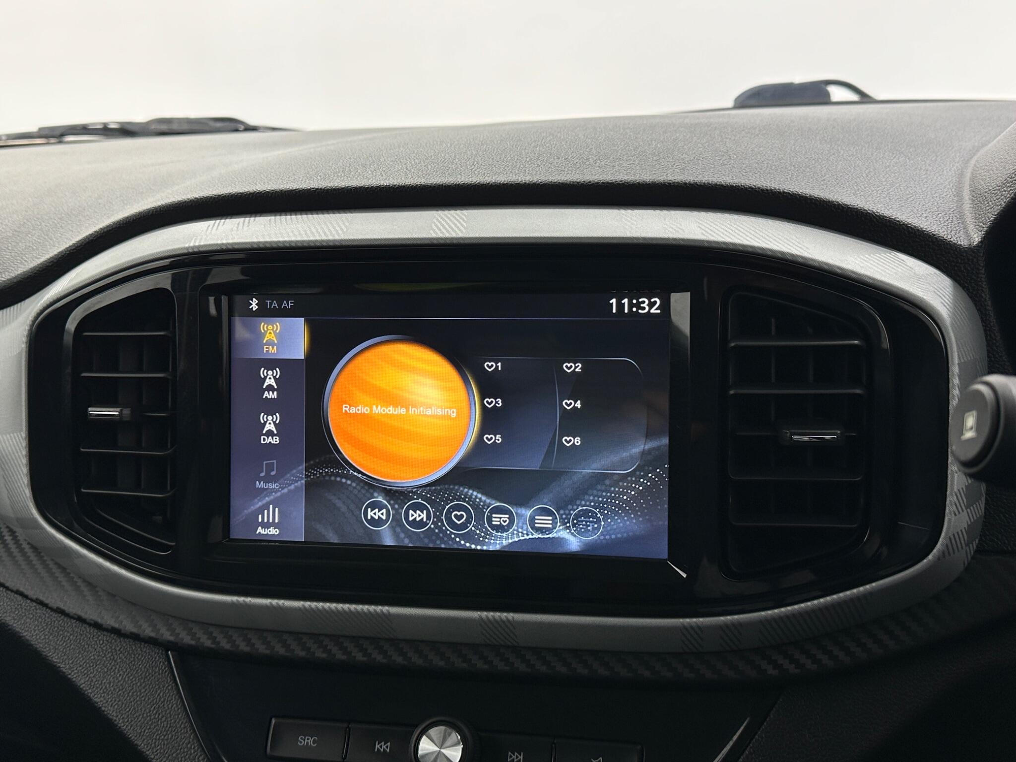 MG MG3 view 25