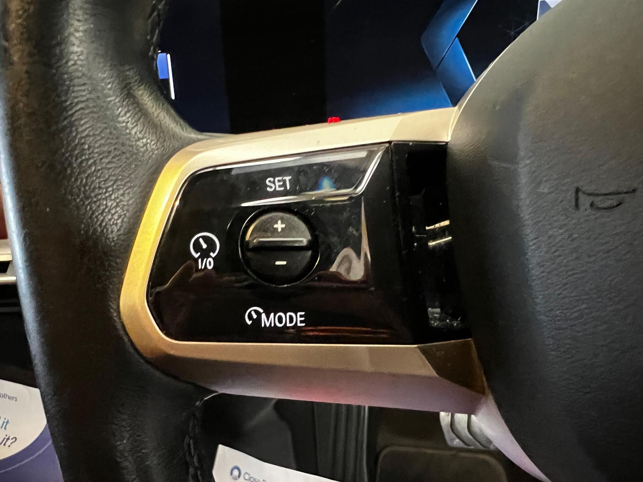 BMW iX view 35