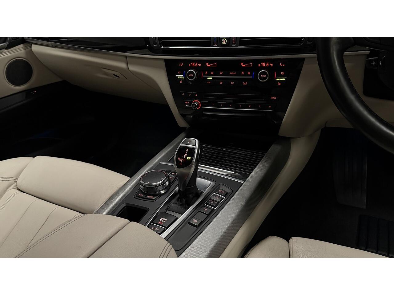 BMW X5 view 23